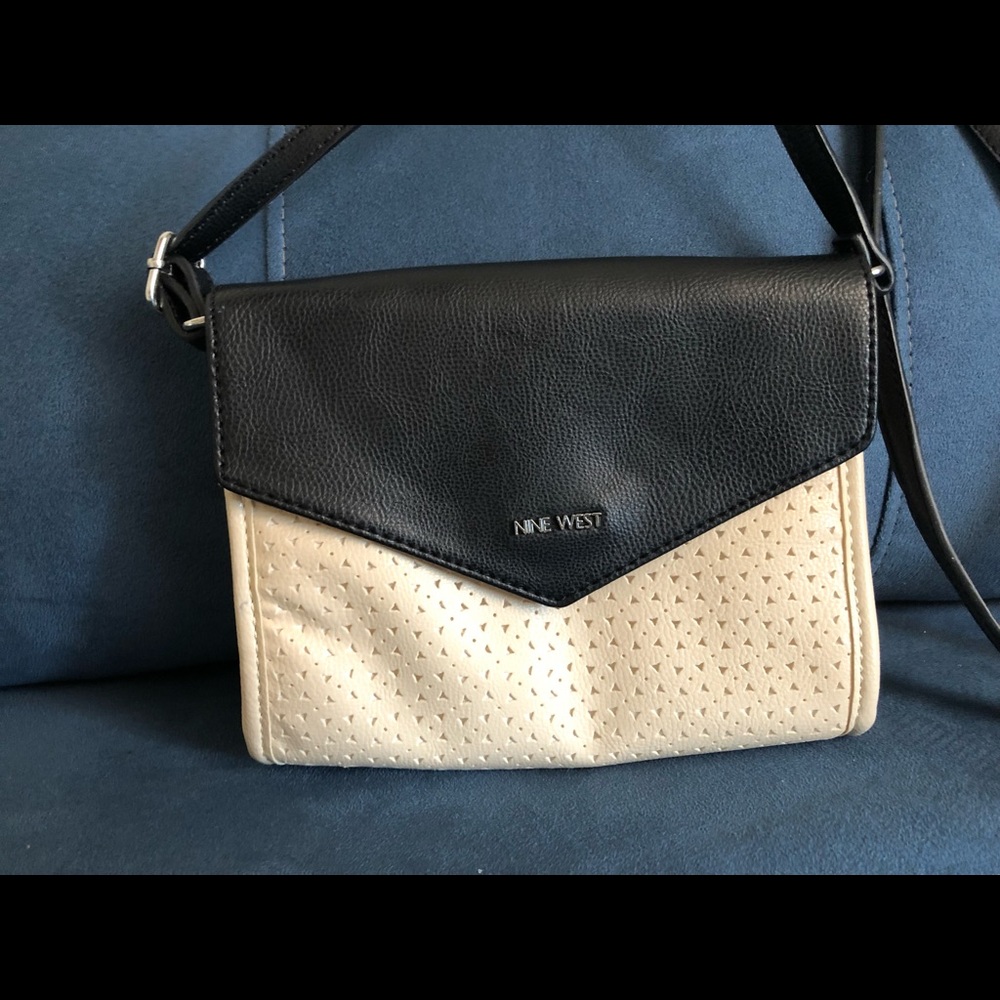 Nine West Cream and Black small purse